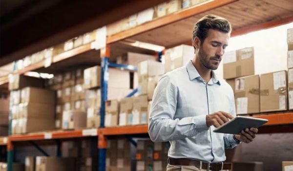Effective Strategies for Managing Logistics Efficiently